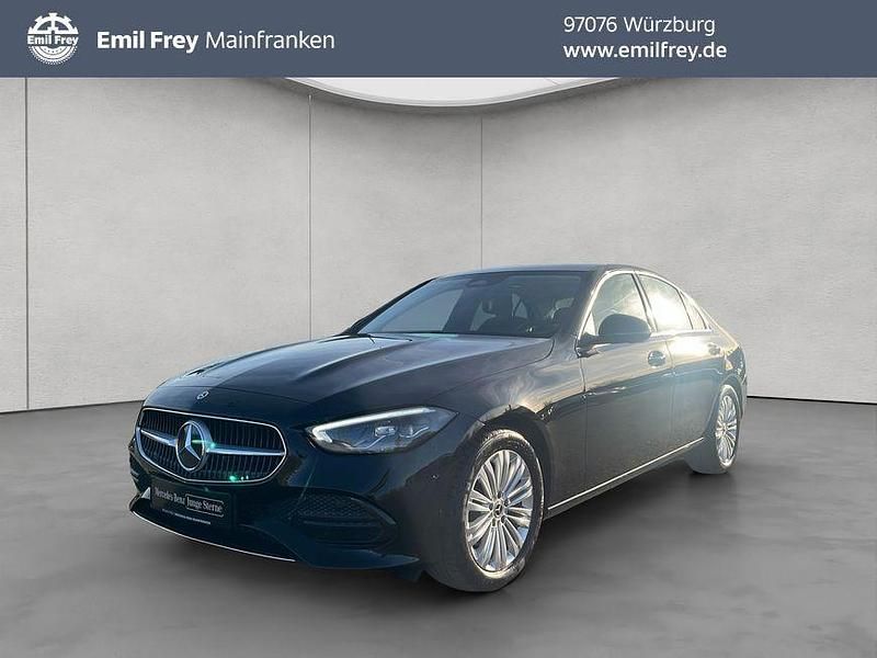 Obsidianschwarz metallic Gebraucht 2025 Mercedes C180 Advanced Plus Limousine | 37.850 € (Fairer Preis) - Bild 1/4