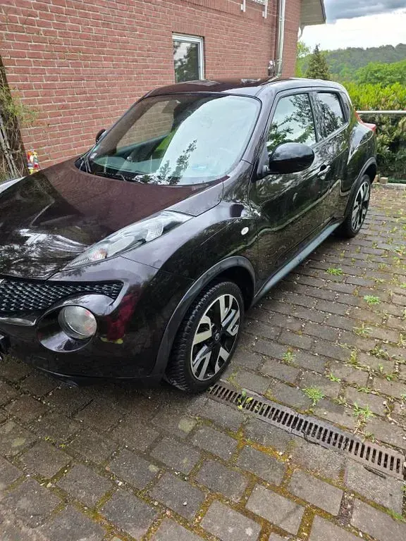 Gebraucht Nissan Juke Acenta 117 PS (86 kW) 2013 Schwarz SUV