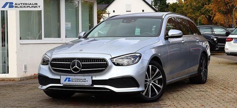 Gebraucht Mercedes E300 320 PS (235 kW) 2022 Silber Limousine