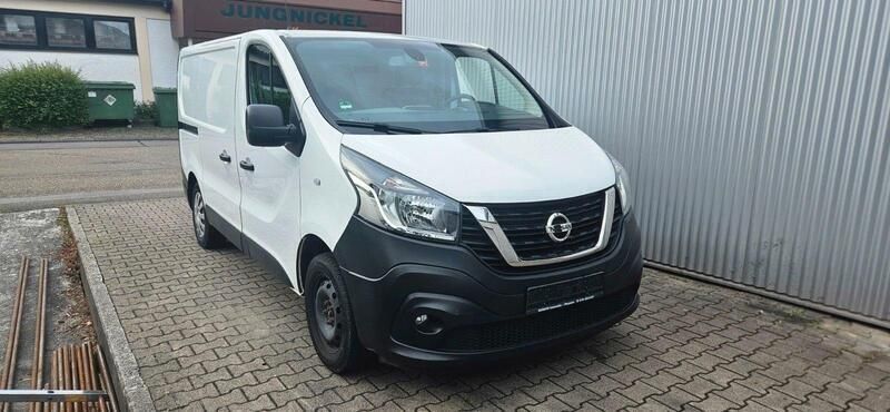 Weiß Gebraucht 2019 Nissan NV300 Van | 10.799 € (Fairer Preis) - Bild 1/4