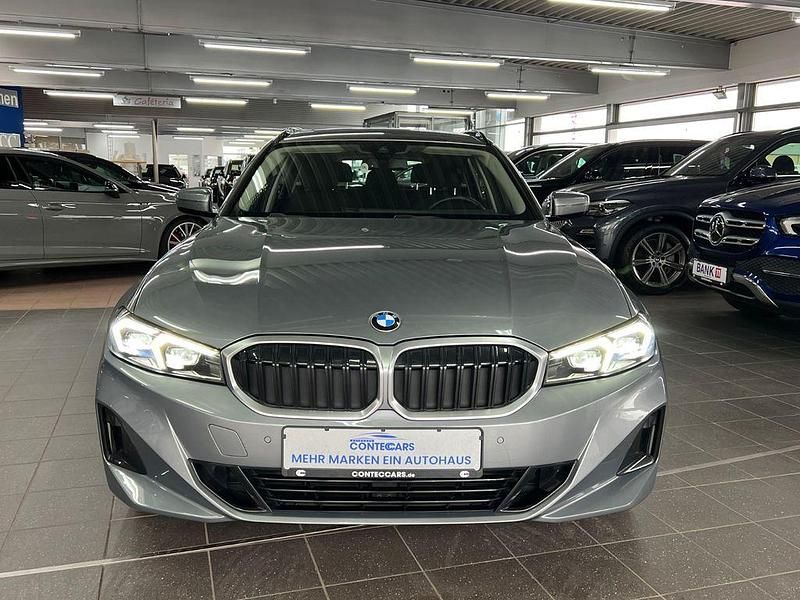 Gebraucht BMW 320 190 PS (139 kW) 2023 Grau Kombi