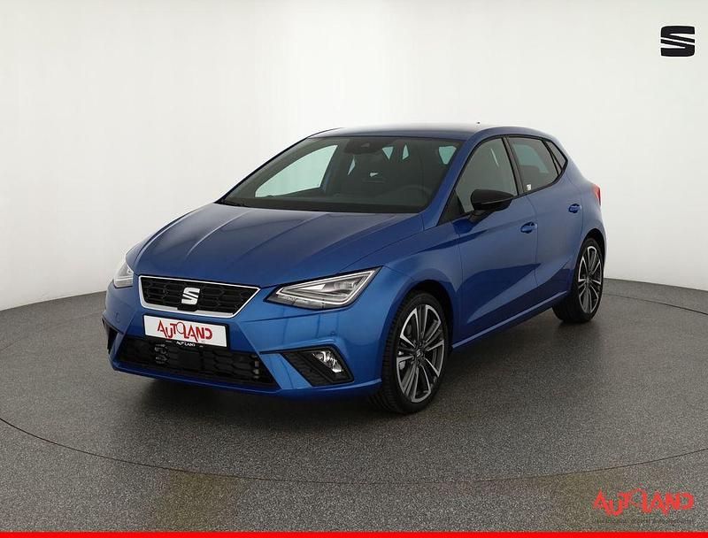 Blau Neu 2025 Seat Ibiza FR Limousine | 25.785 € (Guter Preis) - Bild 1/4