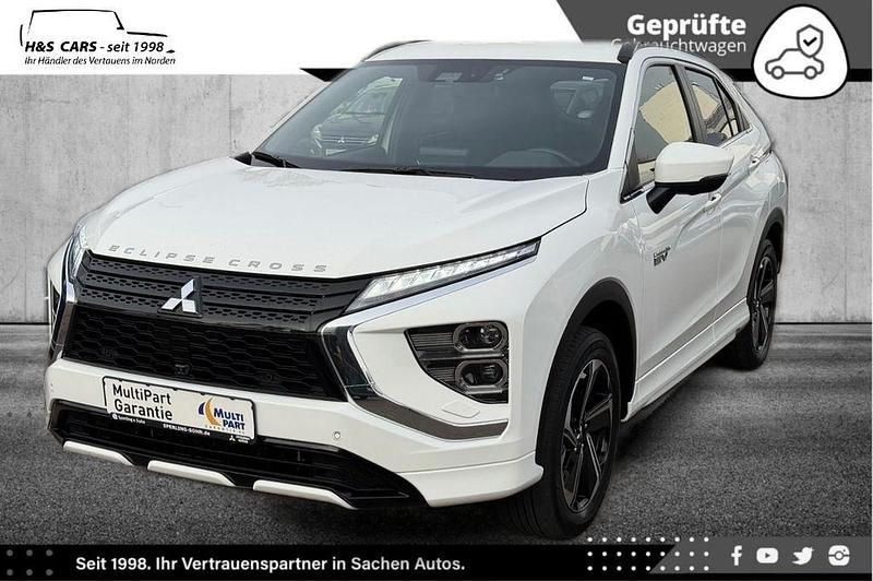 Gebraucht Mitsubishi Eclipse Cross Plus 188 PS (138 kW) 2022 Weiß SUV