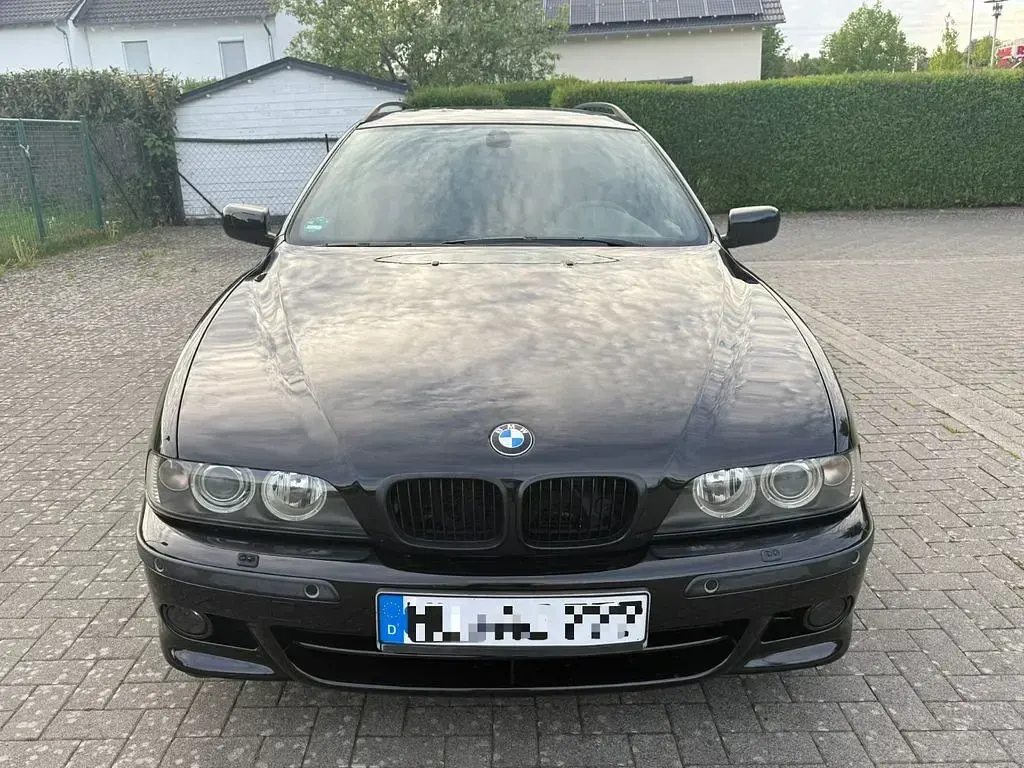 Gebraucht BMW 530 Exclusive 193 PS (141 kW) 2004 Schwarz Kombi