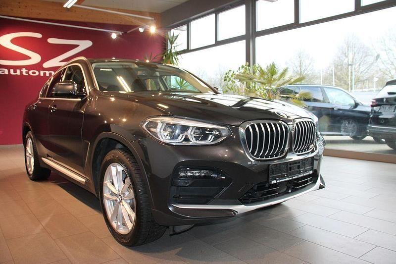 Gebraucht BMW X4 xLine 184 PS (135 kW) 2020 Sophistograu brillanteffekt me SUV