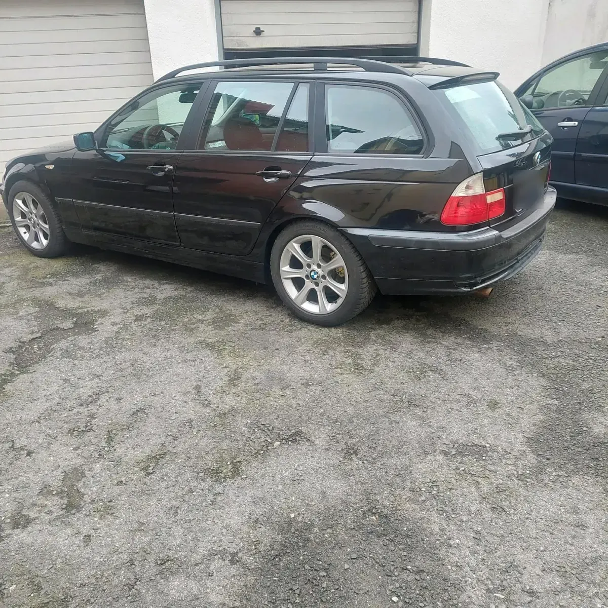 Gebraucht BMW 318 143 PS (105 kW) 2003 Schwarz Kombi