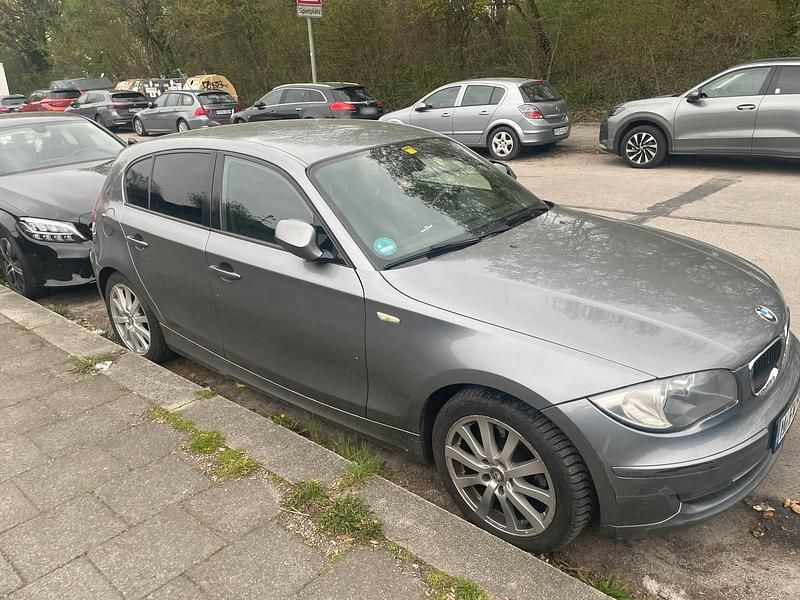 Second-hand BMW 118 2011 Gri Hatchback