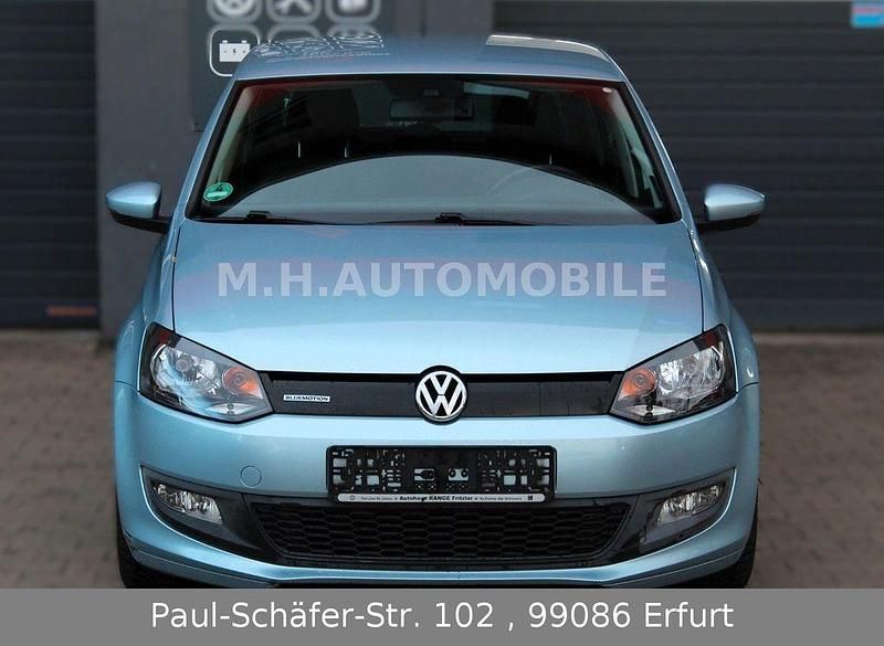 Gebraucht VW Polo 75 PS (55 kW) 2011 Blau Kleinwagen