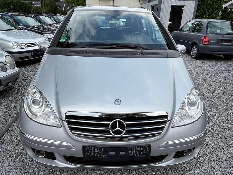 Gebraucht Mercedes A150 Avantgarde 95 PS (69 kW) 2005 Silber Limousine