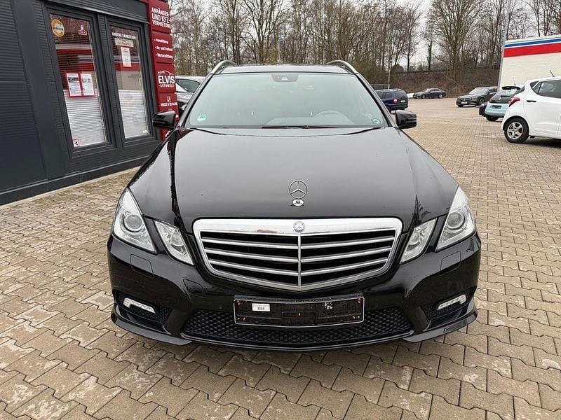 Gebraucht Mercedes E350 AMG 231 PS (169 kW) 2009 Schwarz Kombi