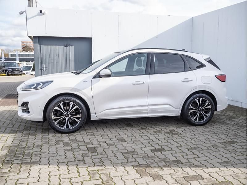 Gebraucht Ford Kuga ST-Line 150 PS (110 kW) 2021 Weiß SUV