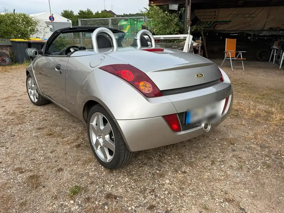 Gebraucht Ford StreetKa 95 PS (69 kW) 2004 Silber Cabrio
