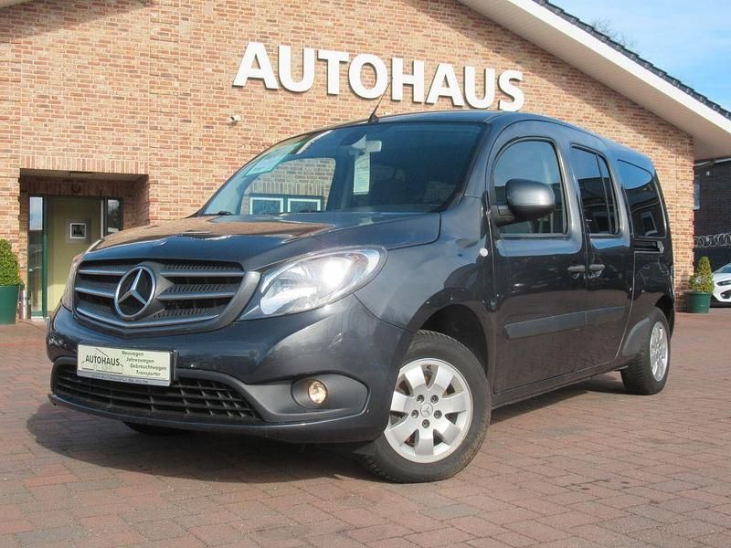 Gebraucht Mercedes Citan 111 110 PS (80 kW) 2017 Grau Van / Kleinbus