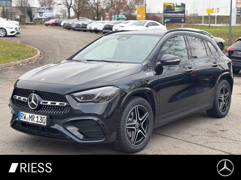 Schwarz Gebraucht 2024 Mercedes GLA200 Night SUV | 44.900 € (Teuer) - Bild 1/4