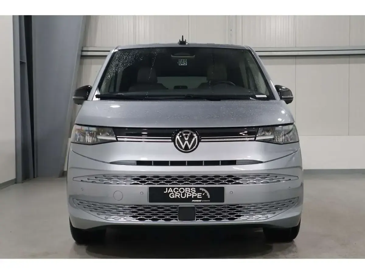 Nowe VW T7 Goal 150 KM (110 kW) 2026 Srebrny Van