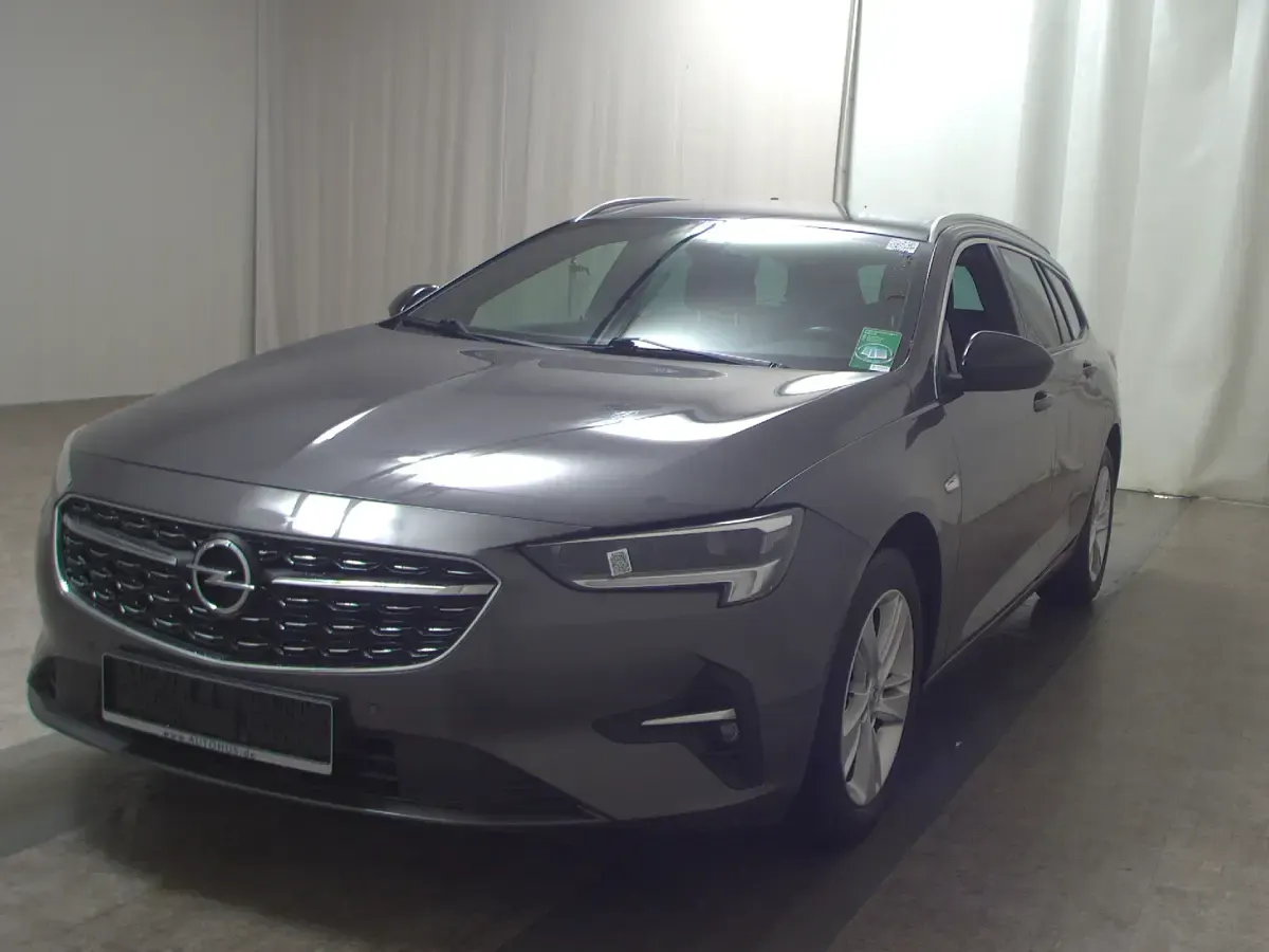 Gebraucht Opel Insignia Business 174 PS (127 kW) 2022 Grau Kombi