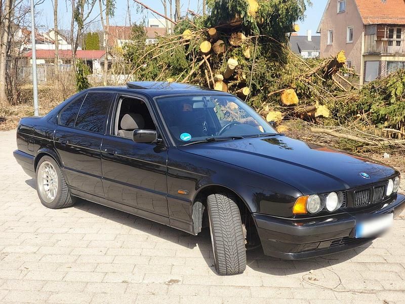 Gebraucht BMW 520 150 PS (110 kW) 1995 Schwarz Limousine