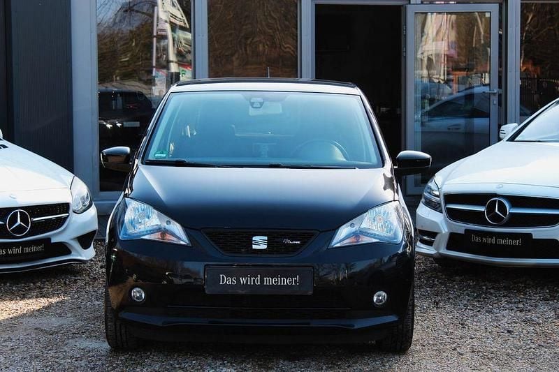 Gebraucht Seat Mii Style 60 PS (44 kW) 2012 Schwarz Kleinwagen