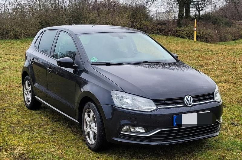 Gebraucht VW Polo LOUNGE 110 PS (80 kW) 2016 Schwarz Limousine