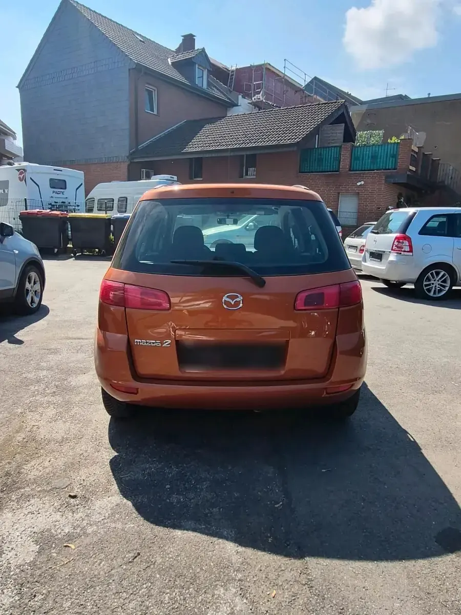 Gebraucht Mazda 2 80 PS (58 kW) 2003 Orange Kleinwagen