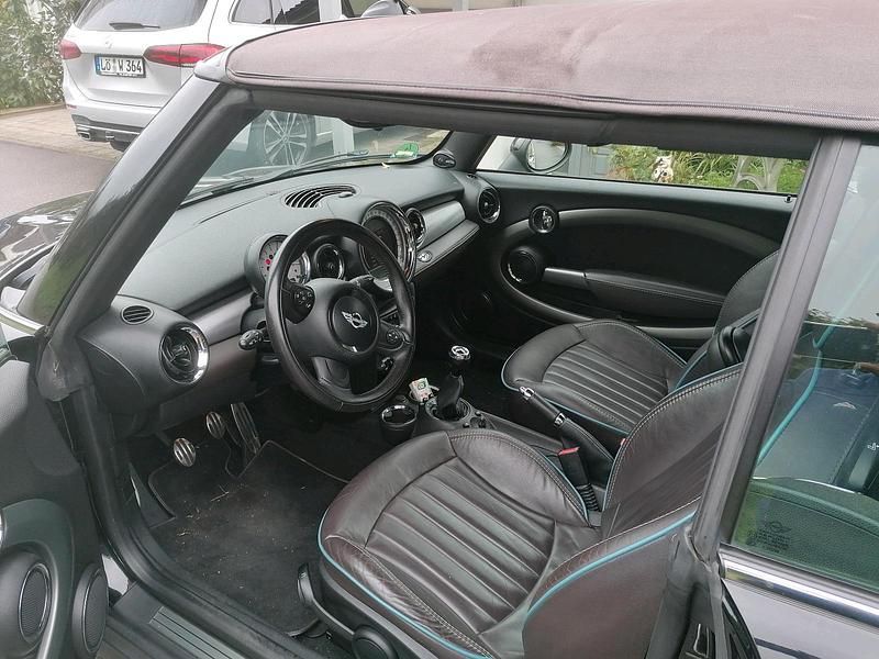 Gebraucht Mini Cooper S Cabriolet 184 PS (135 kW) 2014 Schwarz Cabrio