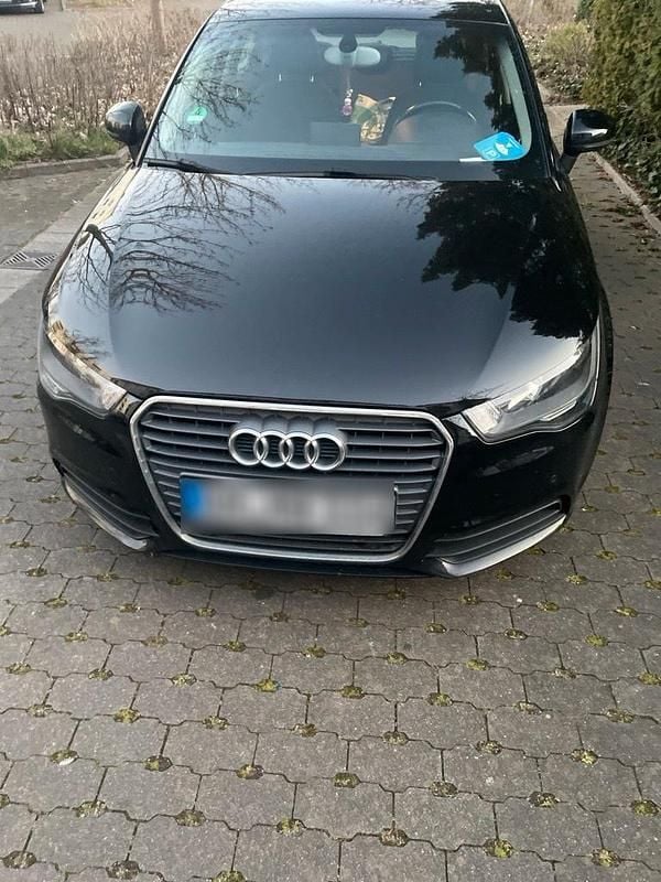 Gebraucht Audi A1 86 PS (63 kW) 2014 Schwarz Kleinwagen