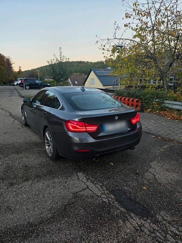 Gebraucht BMW 440 Sport Line 326 PS (239 kW) 2018 Grau Limousine