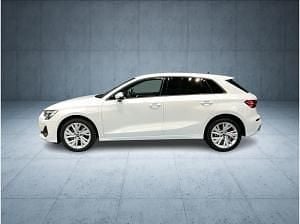 Gebraucht Audi A3 Ambiente 204 PS (150 kW) 2025 Arkonaweiß Limousine