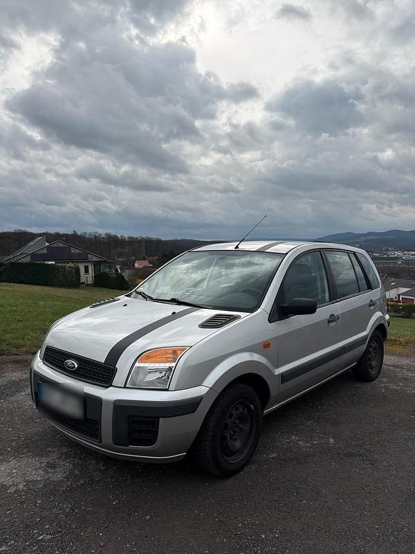 Gebraucht Ford Fusion 80 PS (58 kW) 2007 Grau Kleinwagen