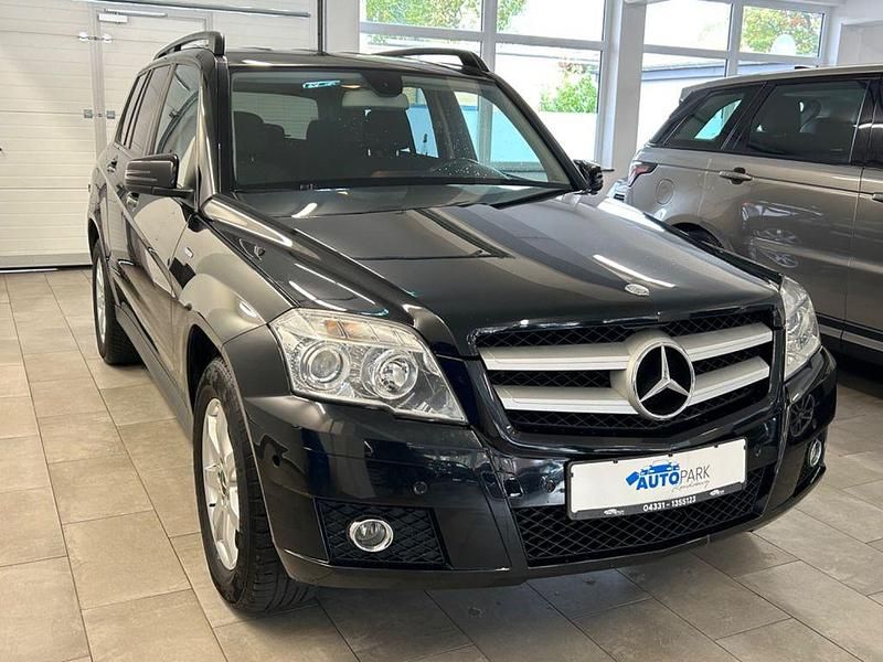 Gebraucht Mercedes GLK200 143 PS (105 kW) 2011 Schwarz SUV