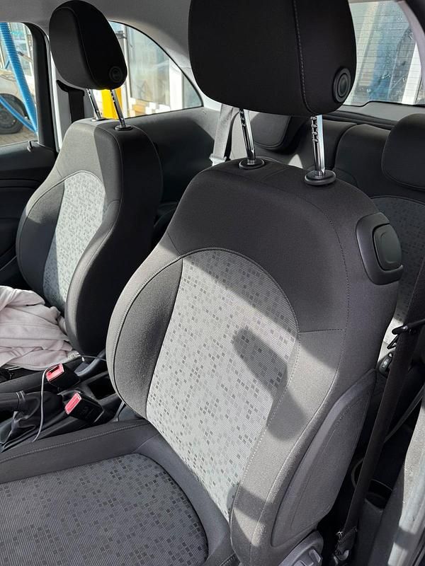 Second-hand Opel Adam 87 CP (63 kW) 2014 Negru Hatchback