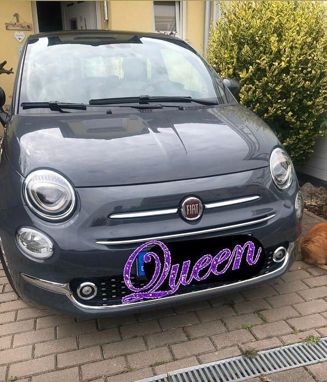 Grau Gebraucht 2021 Fiat 500 Dolcevita Kleinwagen | 10.990 € (Guter Preis) - Bild 1/4