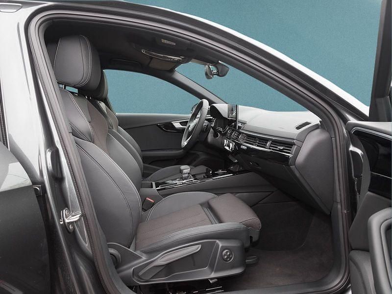 Grau Gebraucht 2024 Audi A4 S-Line Kombi | 39.949 € (Fairer Preis) - Bild 1/1