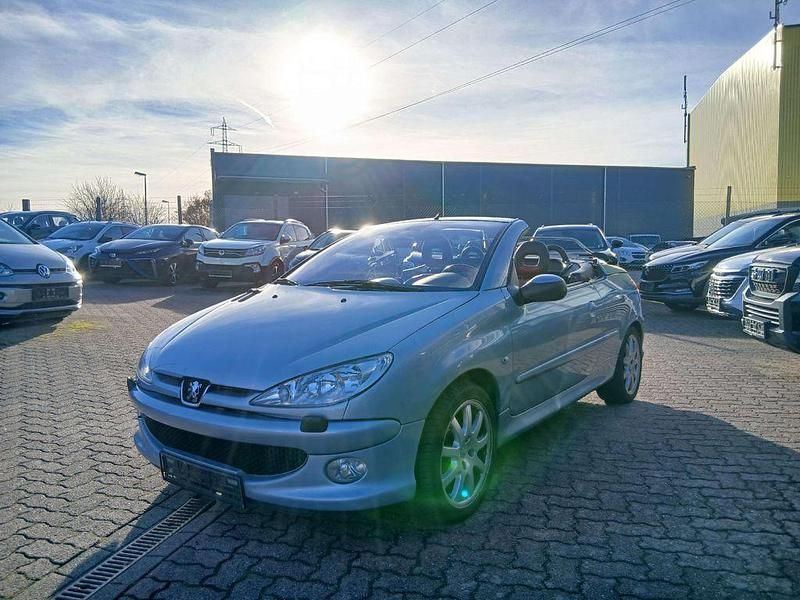 Gebraucht Peugeot 206 CC Platinum 109 PS (80 kW) 2006 Grau Cabrio