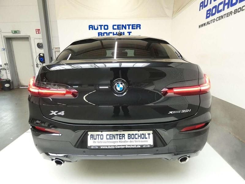 Usata BMW X4 Advantage 252 CV (185 kW) 2019 Nero SUV