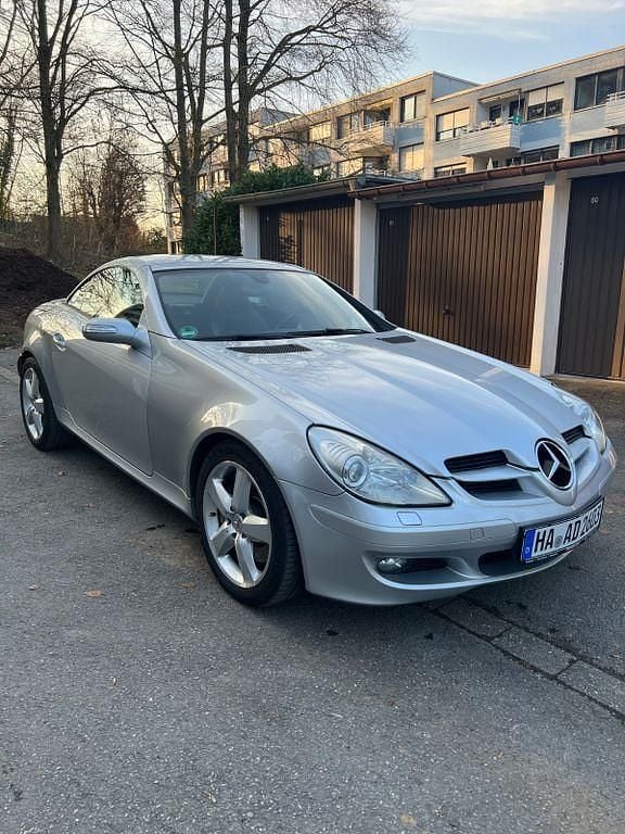 Gebraucht Mercedes SLK350 272 PS (200 kW) 2004 Silber Cabrio