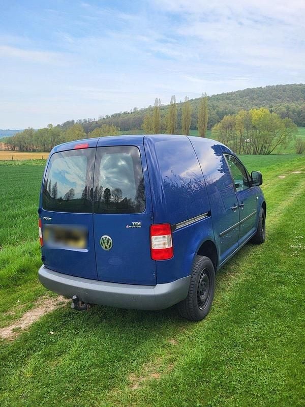 Second-hand VW Caddy 101 CP (74 kW) 2008 Albastru Monovolum