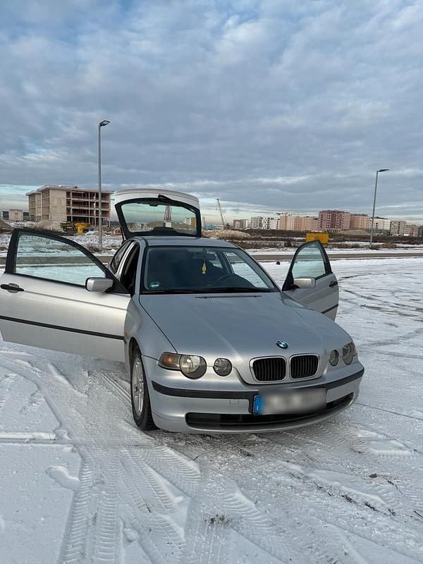Gebraucht BMW 316 115 PS (84 kW) 2003 Silber Coupé