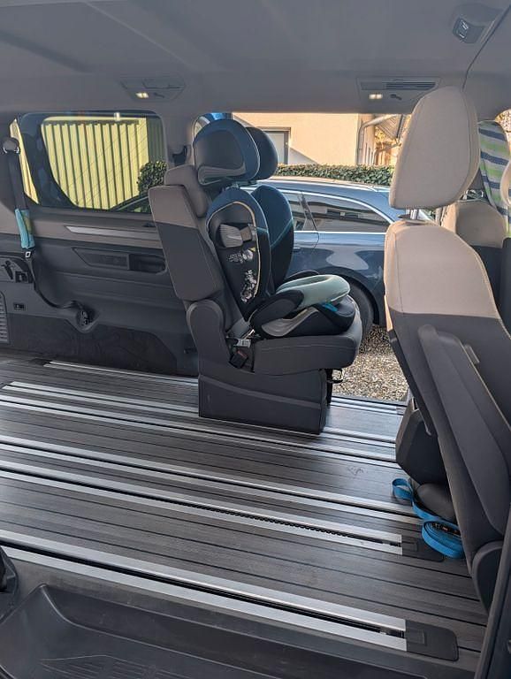 Gebraucht VW Multivan Style 150 PS (110 kW) 2022 Blau Van