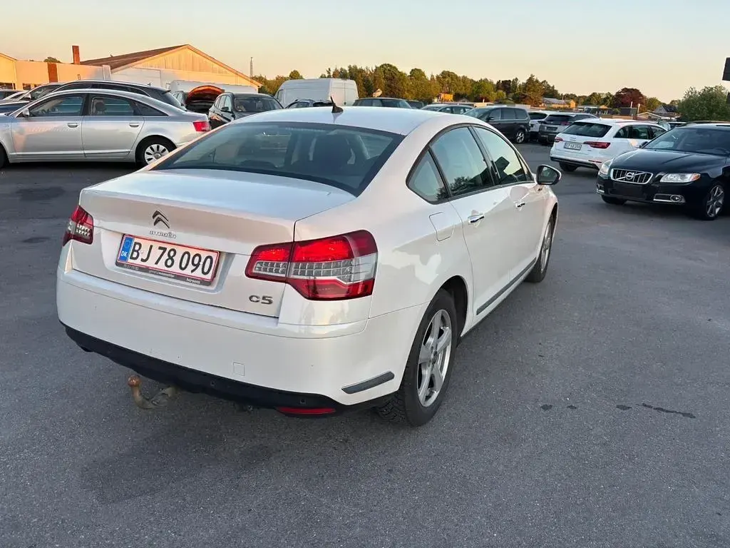 Gebraucht Citroën C5 Tendance 163 PS (119 kW) 2014 Weiß Limousine