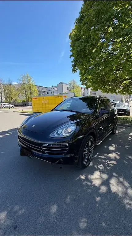 Gebraucht Porsche Cayenne 245 PS (180 kW) 2012 Schwarz SUV