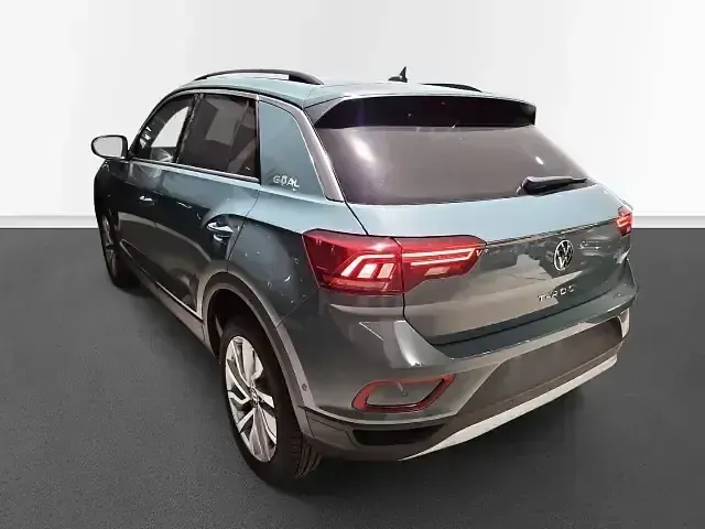 Usata VW T-Roc Goal 150 CV (110 kW) 2024 Blu SUV