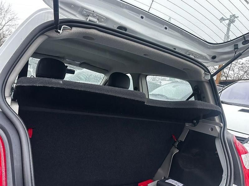 Gebraucht Renault Twingo Authentique 58 PS (42 kW) 2009 Weiß Kleinwagen