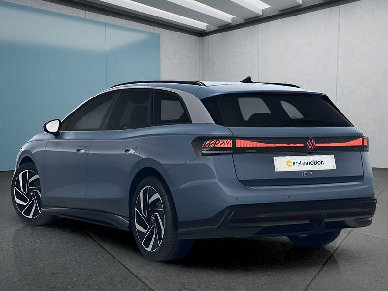 Gebraucht VW ID.7 210 kW (286 PS) 2025 Blau Kombi