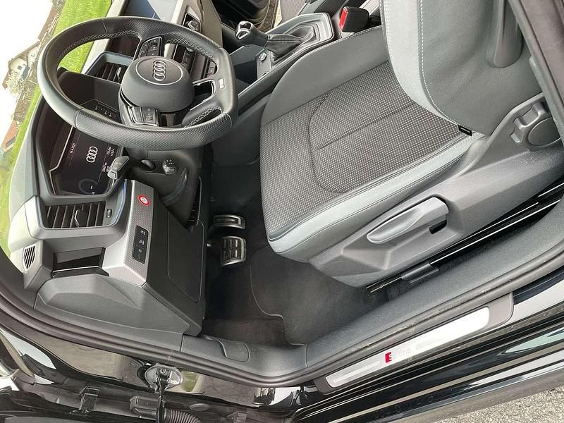 Gebraucht Audi A1 Basis 150 PS (110 kW) 2021 Schwarz SUV