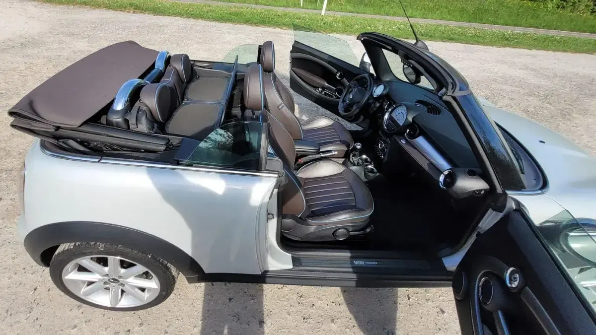 Gebraucht Mini Cooper Cabriolet 122 PS (89 kW) 2012 Weiß Cabrio