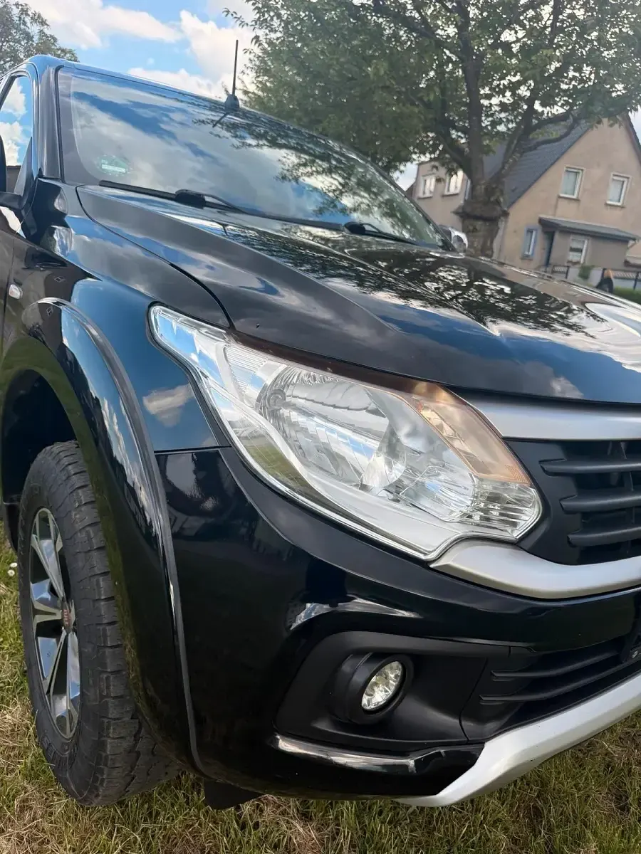 Używany Fiat Fullback 181 KM (133 kW) 2016 Czarny Pickup
