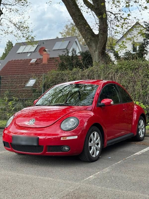 Gebraucht VW New Beetle 102 PS (75 kW) 2006 Rot Kleinwagen