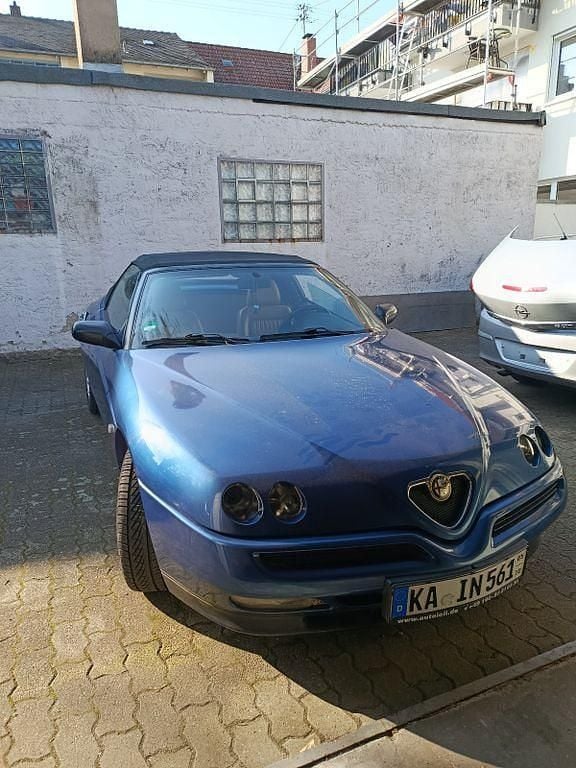 Gebraucht Alfa Romeo Spider 155 PS (114 kW) 1998 Blau Cabrio
