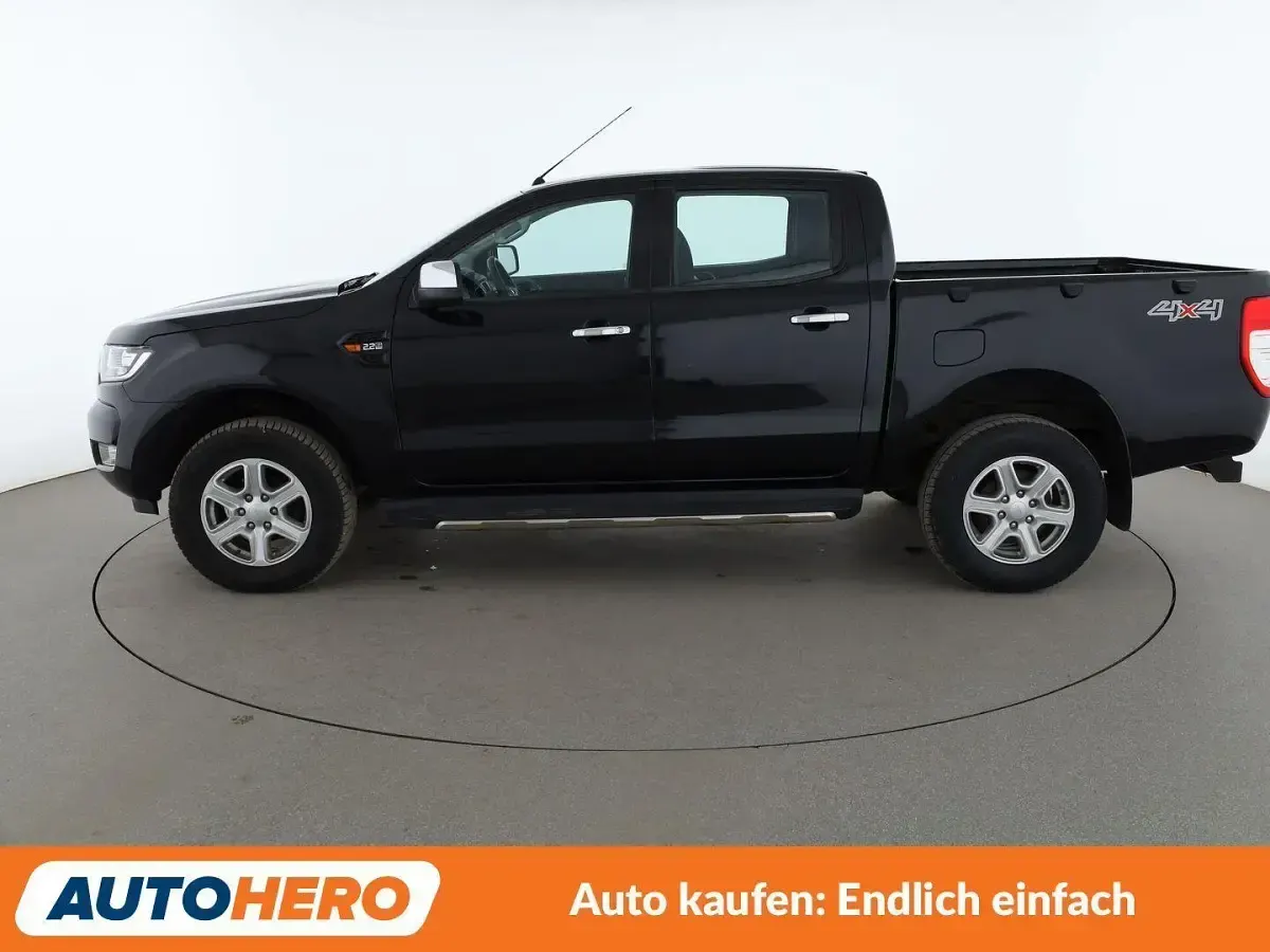 Używany Ford Ranger XLT 160 KM (117 kW) 2016 Czarny Pickup